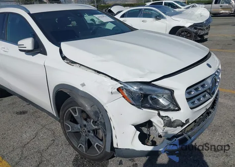 2020 Mercedes-Benz Gla 250 z USA, uszkodzony, nr VIN W1NTG4EB0LU031247